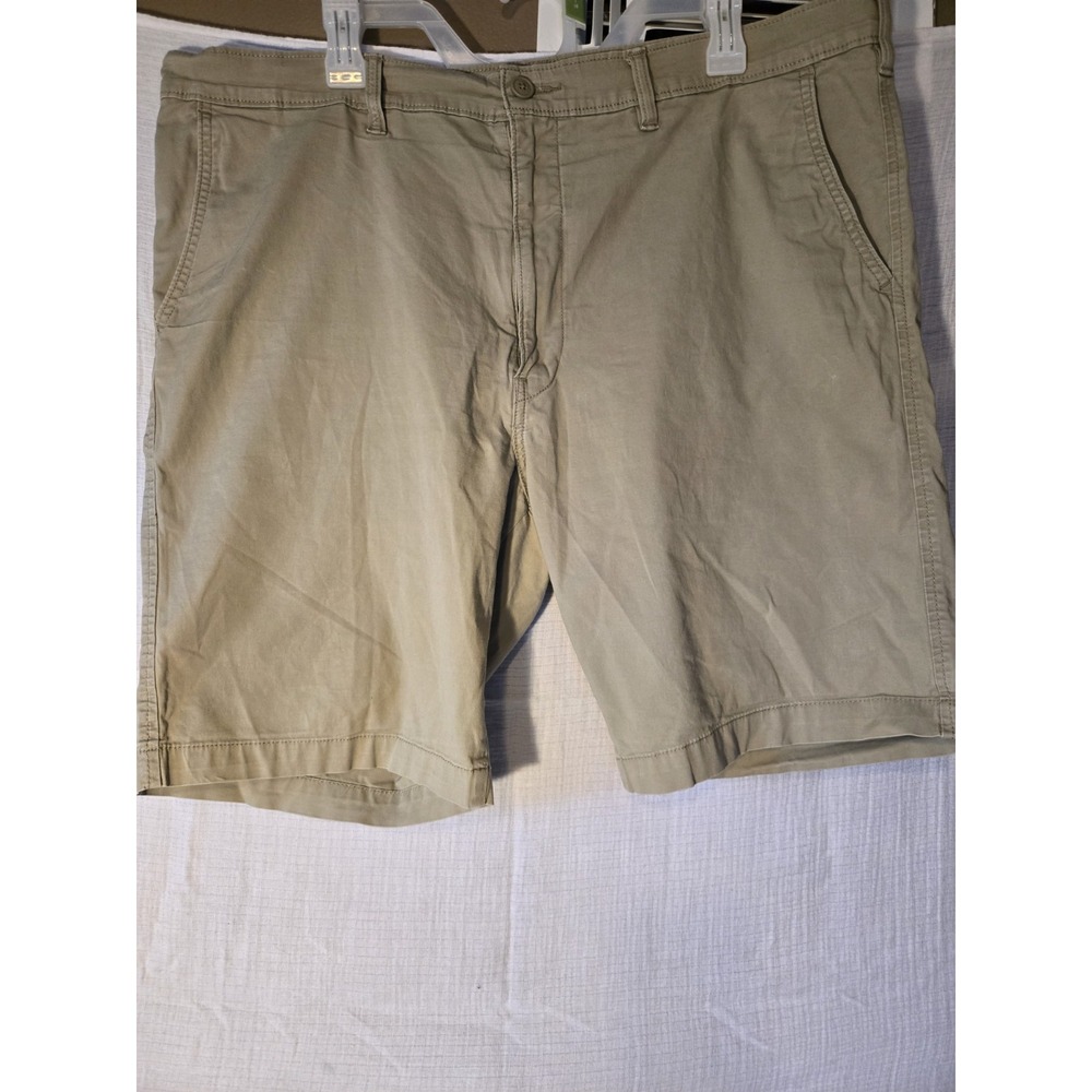 Levis‎ Shorts Mens 40 Khacki XX Chino Relaxed Fit Beach All Cotton Preppy Pants